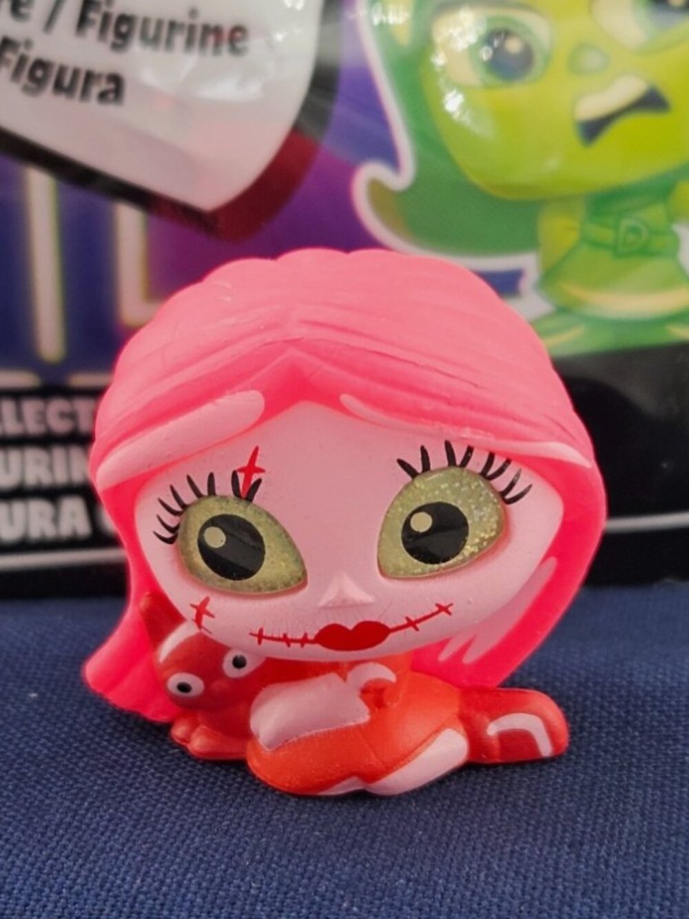 RARE Neon Pop Sally NBC Disney Doorables